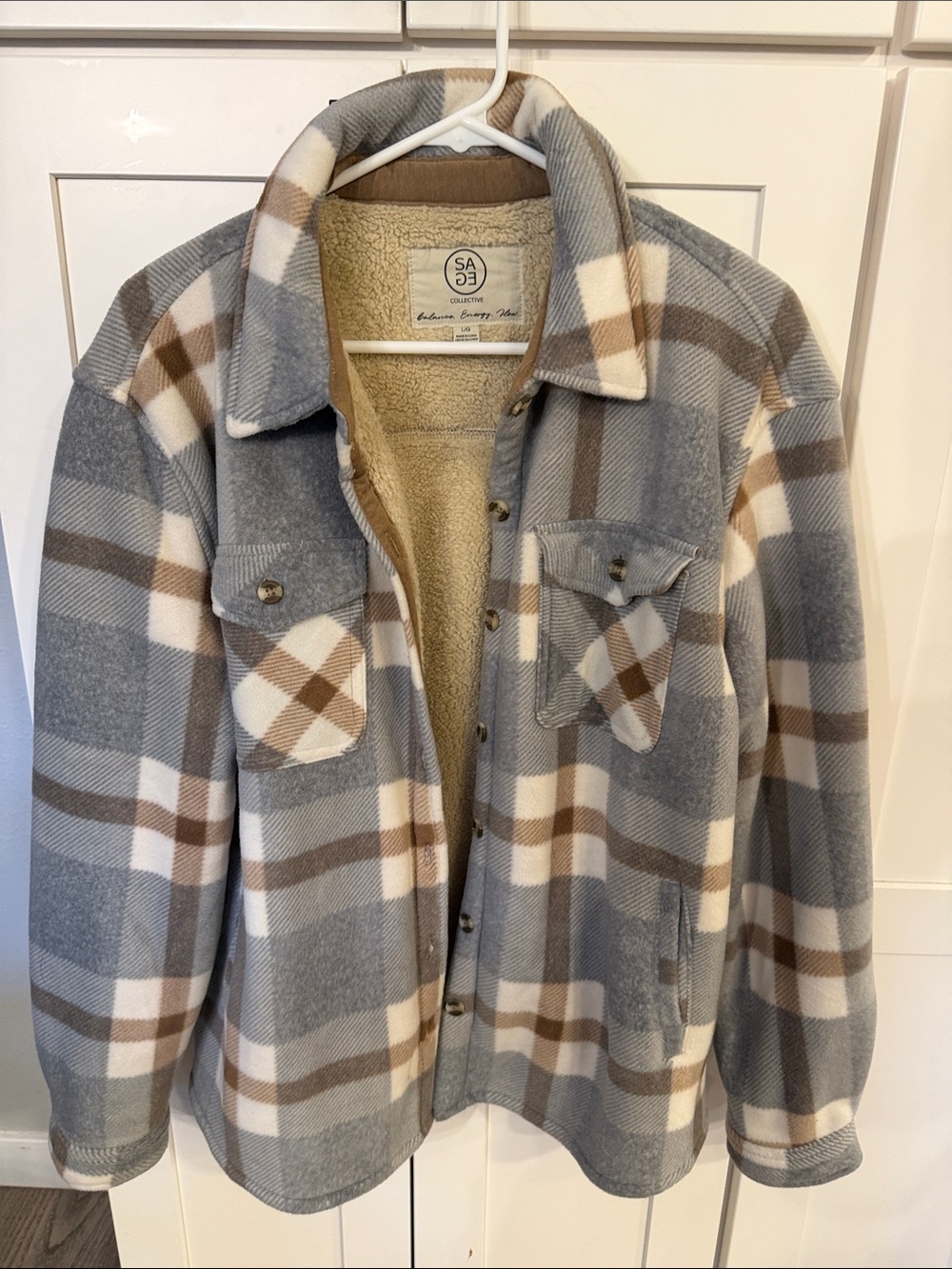 SAEG Women’s Gray & Brown Plaid Sherpa-Lined Jacket